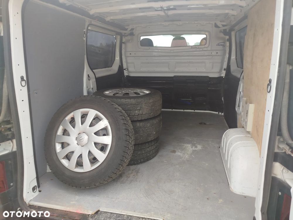 Opel Vivaro B - 9