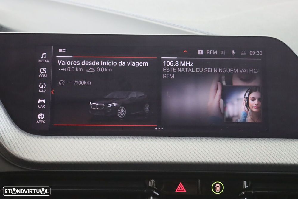 BMW 116 d Pack Desportivo M Auto - 25