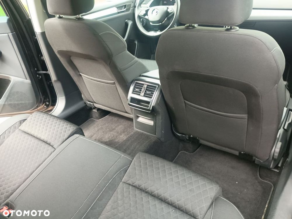 Skoda Superb 2.0 TDI SCR Ambition - 23