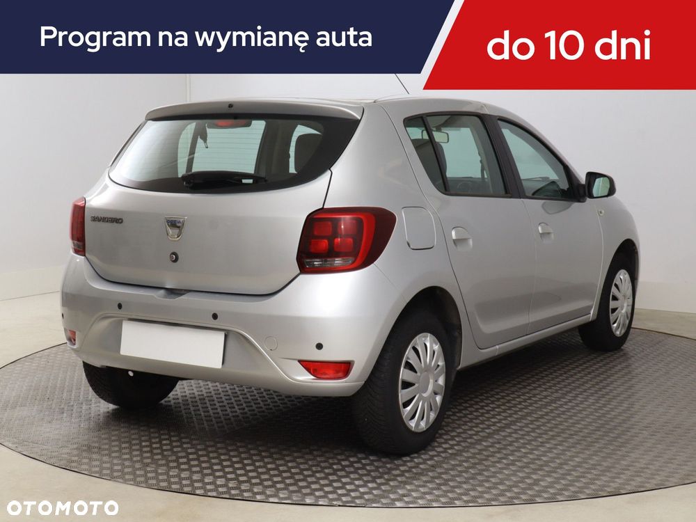 Dacia Sandero - 7