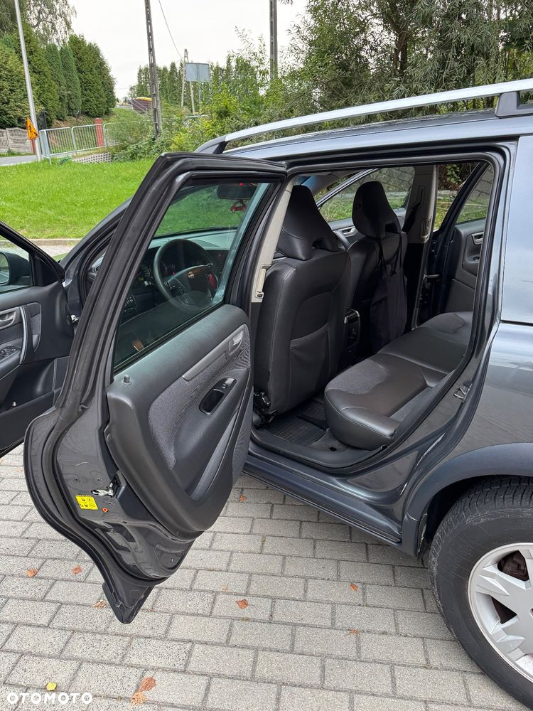 Volvo XC 70 2.4D5 AWD Summum - 20