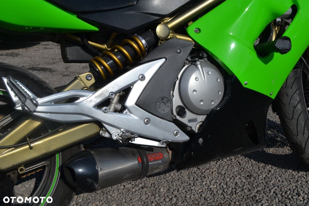 Kawasaki ER - 4