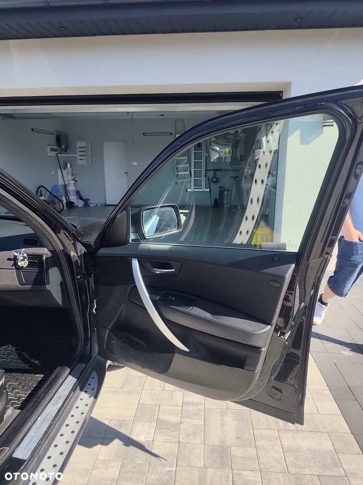 BMW X3 2.5i - 13