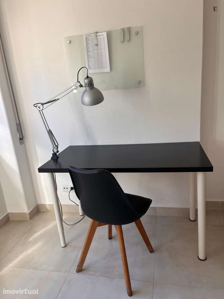 Quarto - localizado em Cidral Coimbra - Grande imagem: 2/18