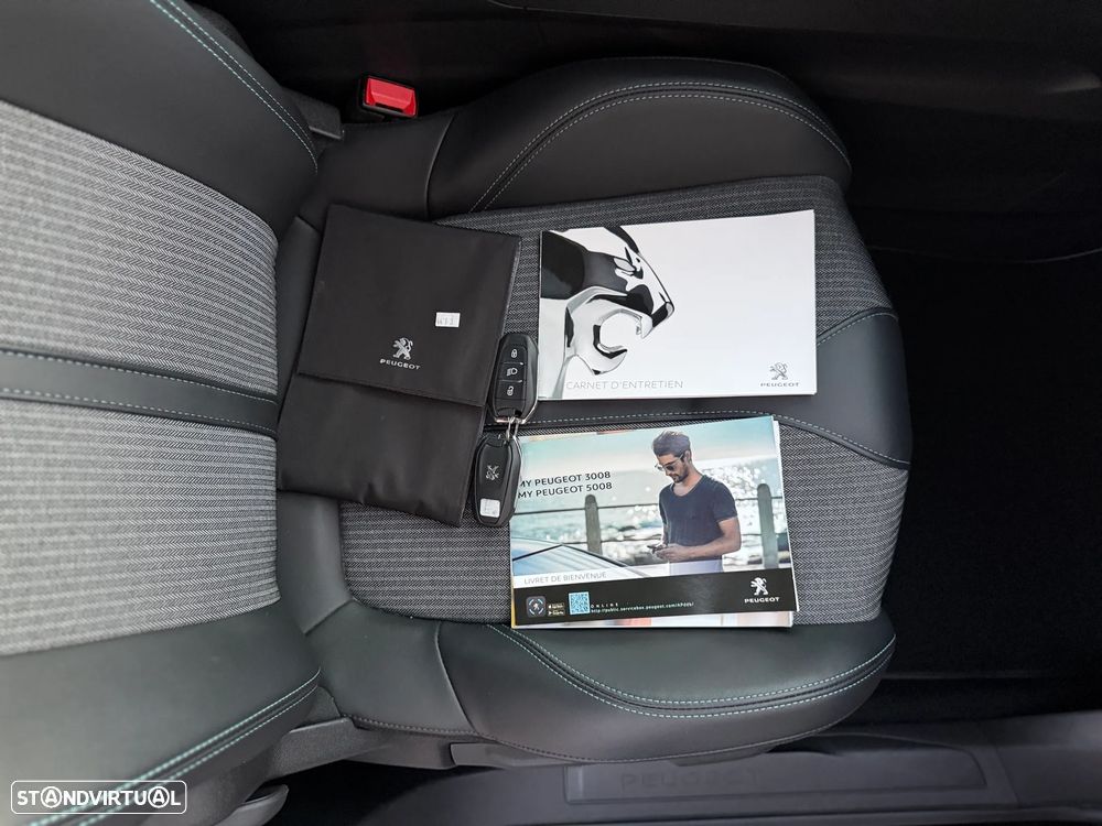 Peugeot 5008 1.2 PureTech Allure Pack EAT8 - 14