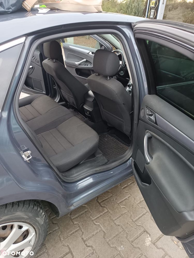 Ford Mondeo 1.6 T Titanium - 14