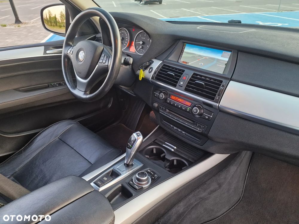 BMW X5 2011 photo 4