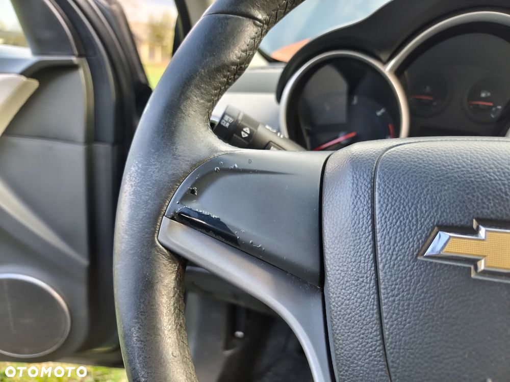 Chevrolet Cruze 2.0 VDCi LS - 11
