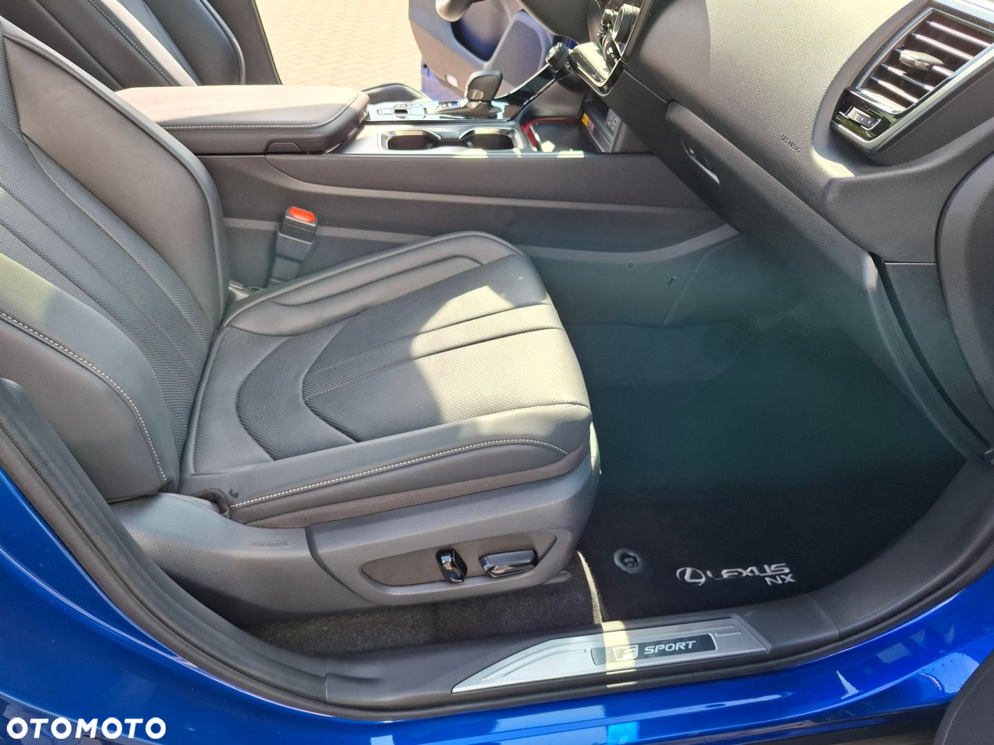 Lexus NX - 23