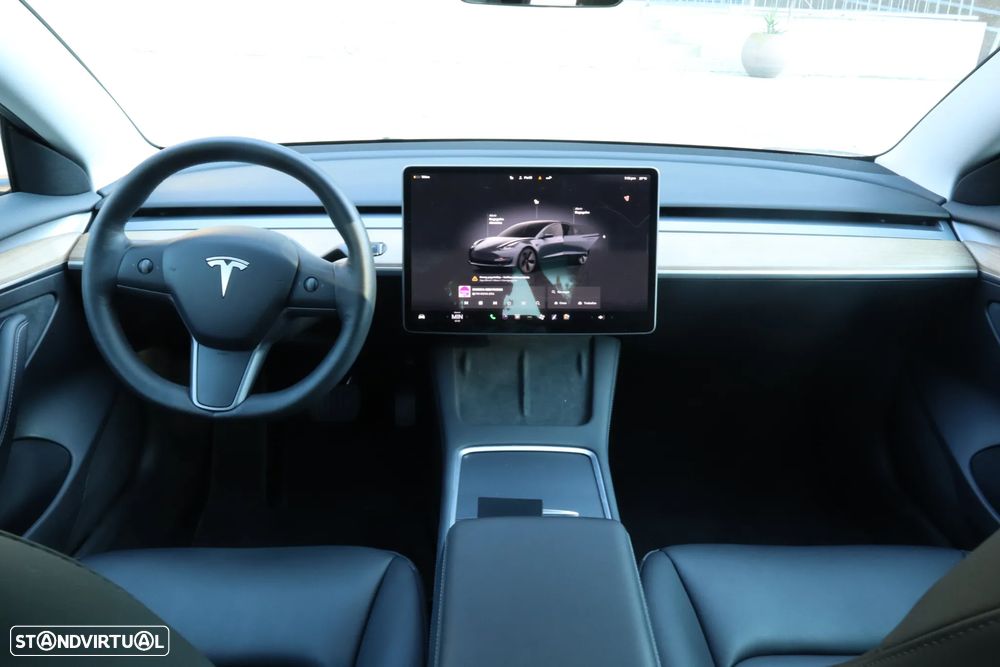 Tesla Model 3 Standard RWD - 11