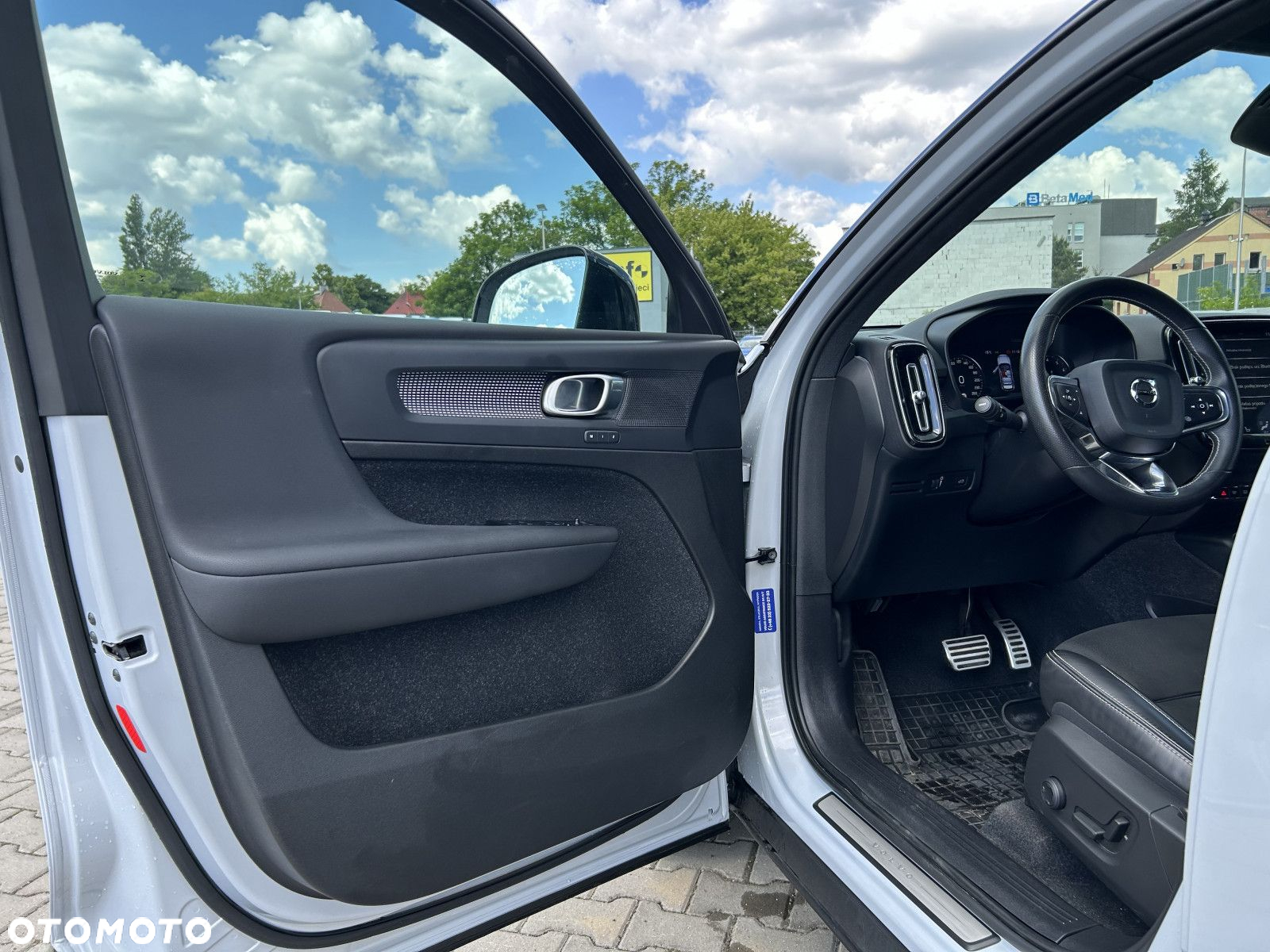 Volvo XC 40 - 9