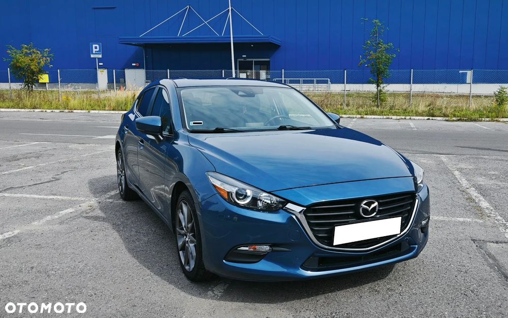 Mazda 3 - 8