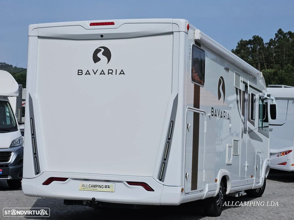 Bavaria Class I 740 CAMAS GÉMEAS - 6