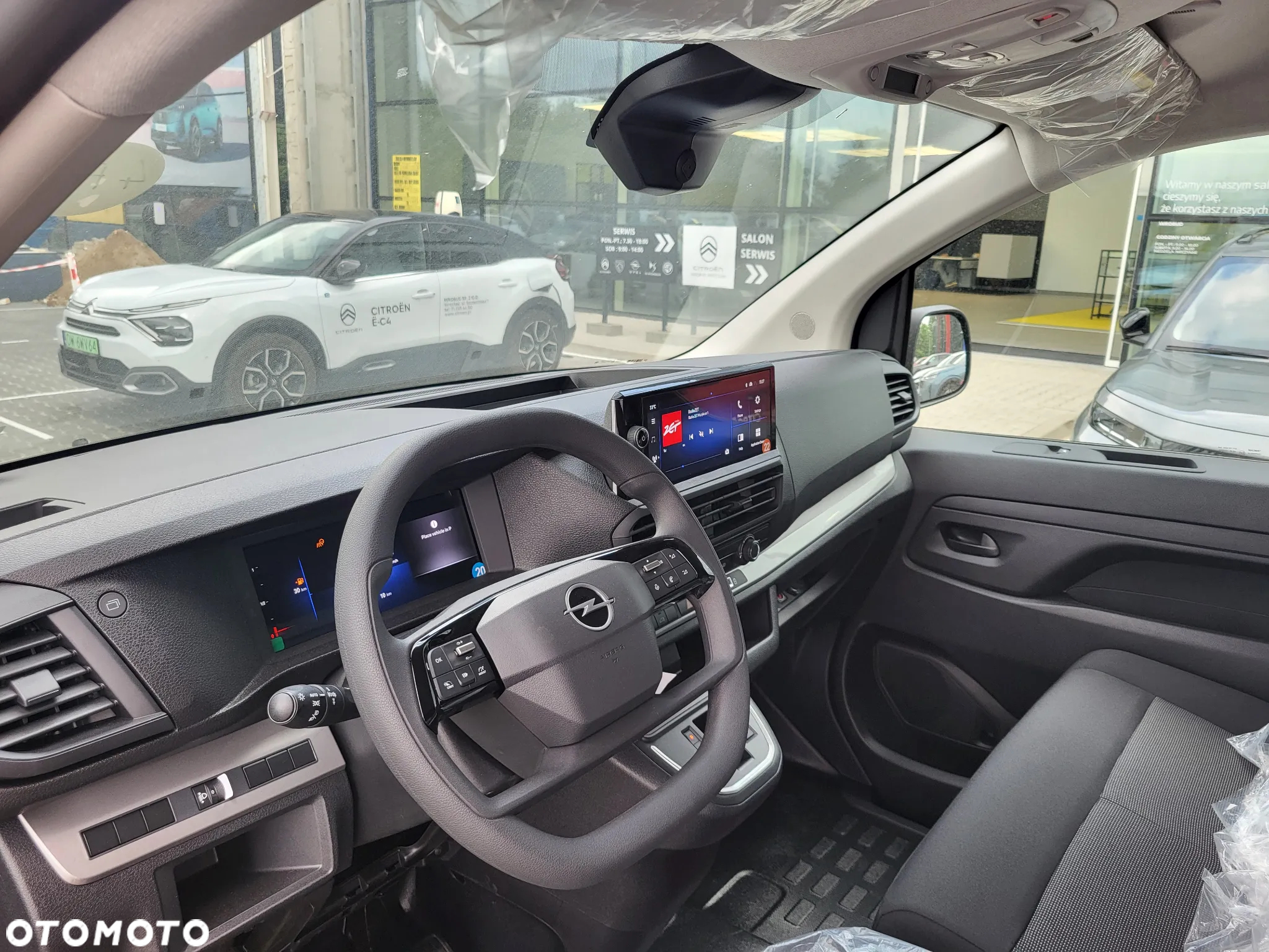 Opel Vivaro - 9