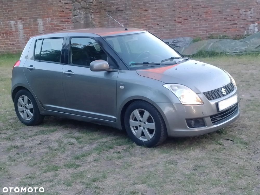 Suzuki Swift 1.3 Comfort dance - 2