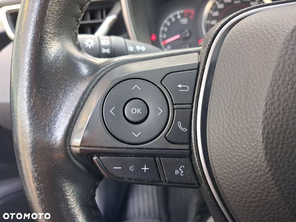 Toyota Corolla - 21