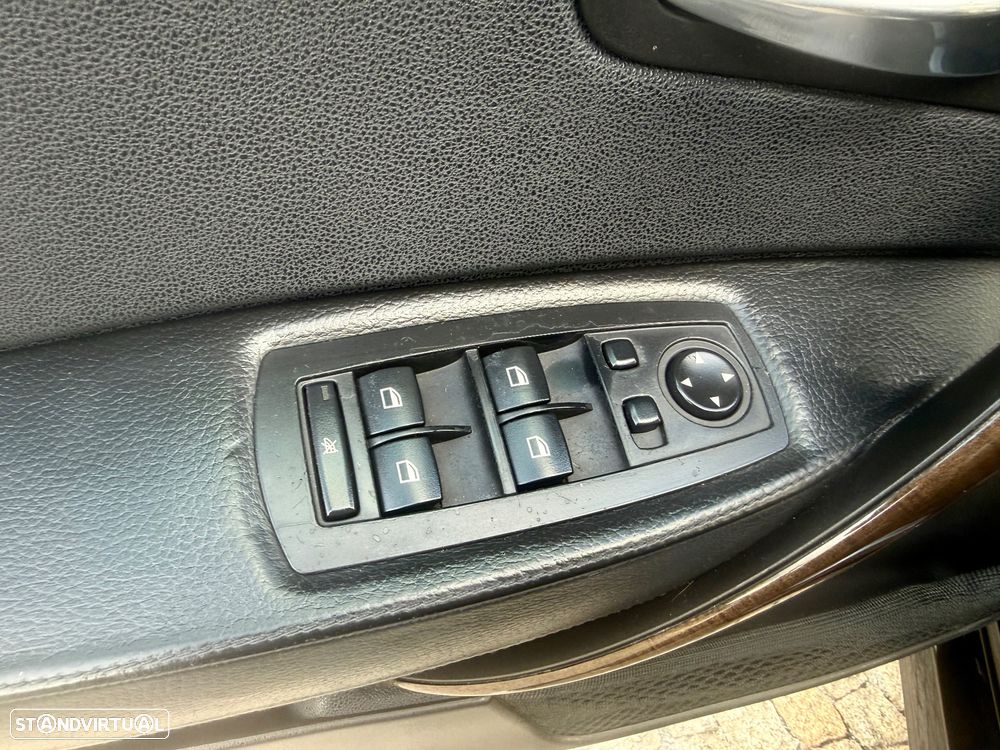 BMW X3 2.0 d - 15