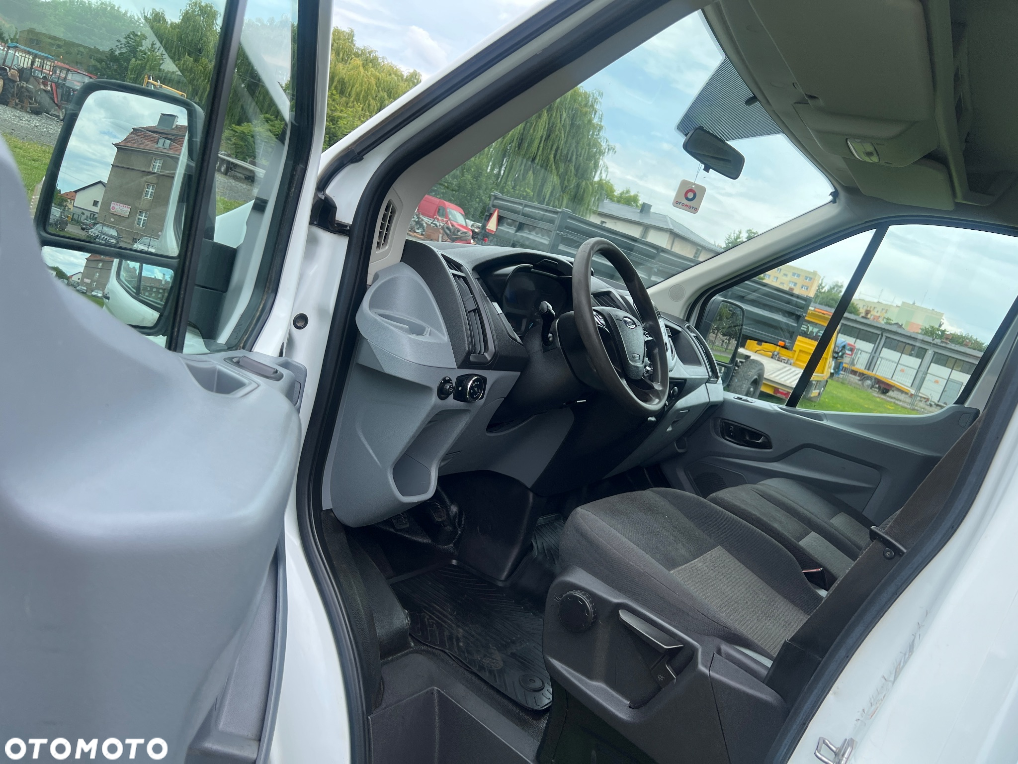 Ford TRANSIT DOKA 7-osobowy - 7