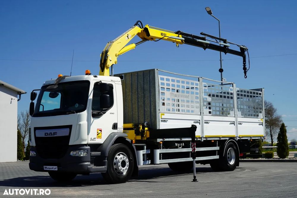 DAF LF 250 / 4X2 / LIVRARE - 7.30 + HDS HYVA HB 150XE3 / RADIOCOMANDĂ / ROTATOARE / MAX. CAPACITATE DE RIDICARE: 5200 KG / FURCĂ PENTRU PALEȚI / EURO 6 - 2