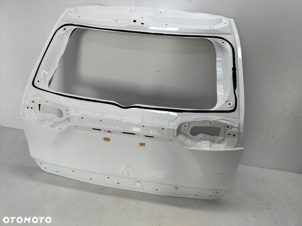 klapa tylna bagażnika tył toyota rv4 rav-4 5 v 18- - 3
