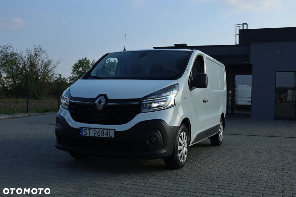 Renault Trafic - 1