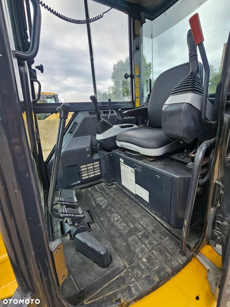 Komatsu PC 55 - 29