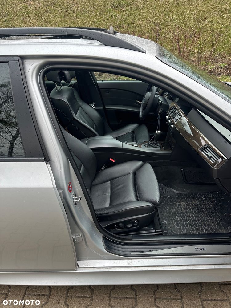 BMW Seria 5 535d - 7