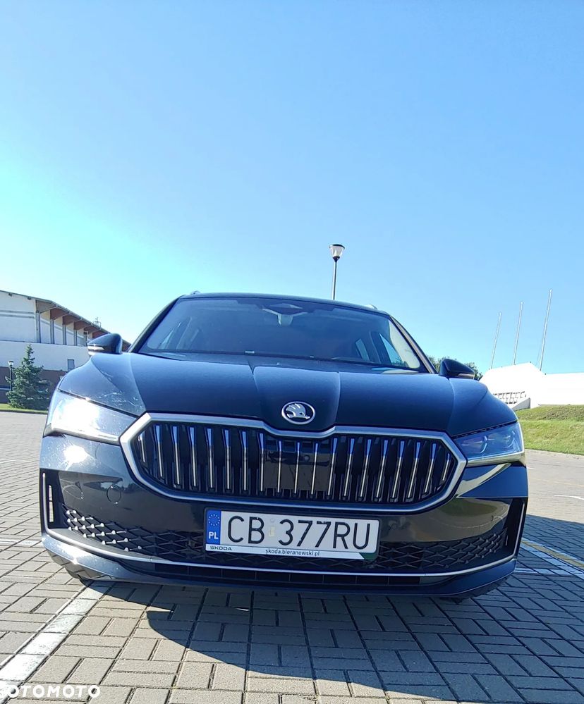 Skoda Superb 2.0 TDI SCR 4x4 L&K DSG - 8