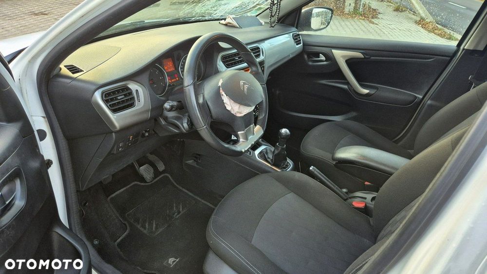 Citroën C-Elysée - 11