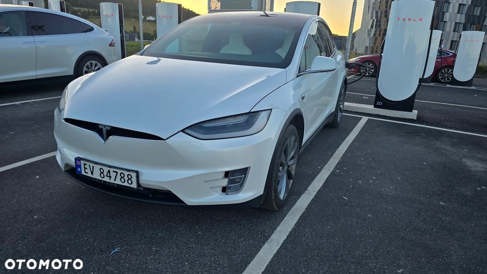 Tesla Model X Long Range - 4