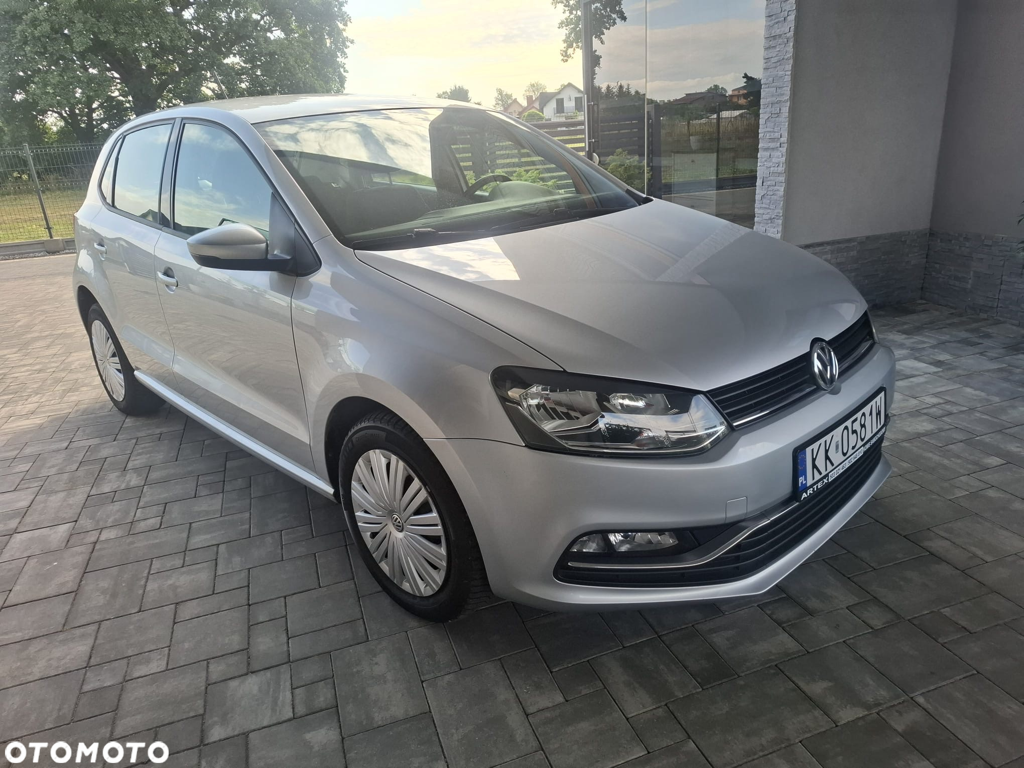Volkswagen Polo 1.4 TDI (Blue Motion Technology) Comfortline - 4