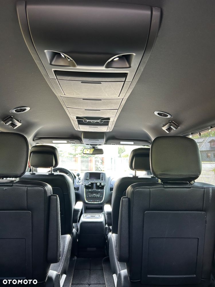 Dodge Grand Caravan ver-3-6-r-t - 9