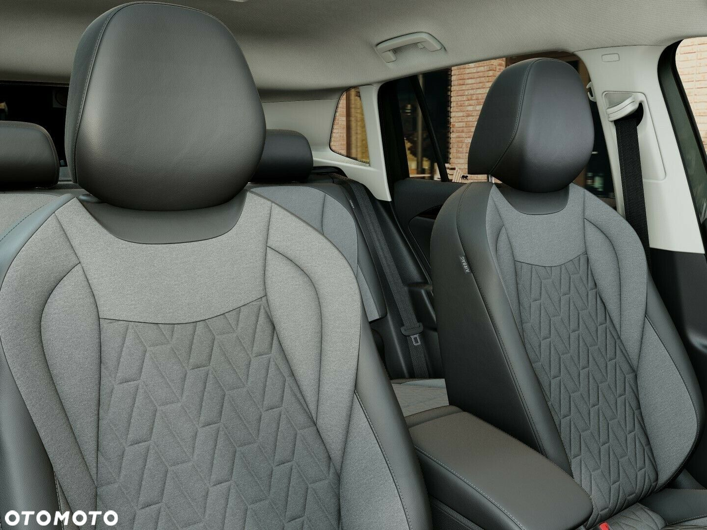 Volkswagen Tiguan - 11
