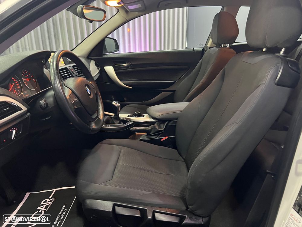 BMW 114 i Line Urban - 12