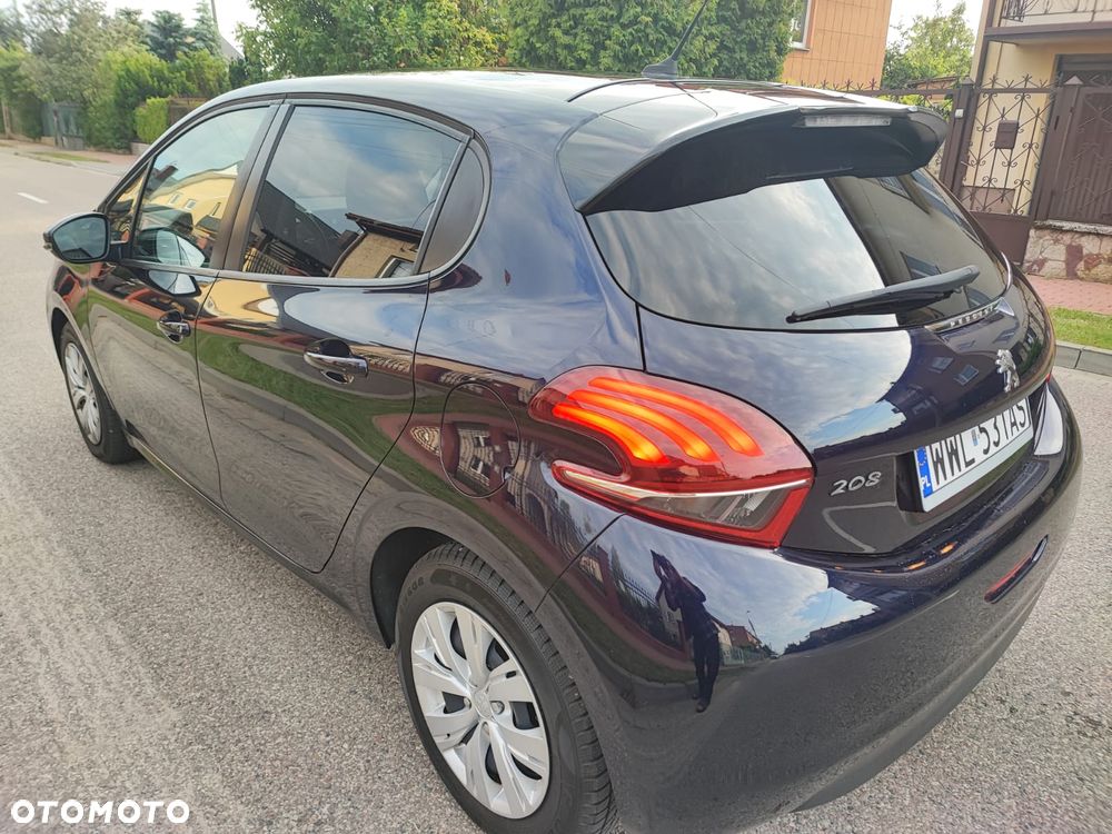 Peugeot 208 - 2