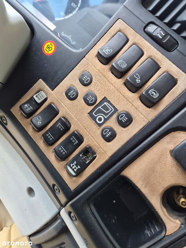 Scania R500 6X2 / V8 / MANUAL / BEZWYPADKOWY / 1 WŁ / ORYIGNALNY PRZEBIEG / W PEŁNI SPRAWNY / MOŻLIWA NACZEPA / UNIKATOWY / MODEL 2009 / EURO 5 / MOŻLIWA NACZEPA / SUPER - 33
