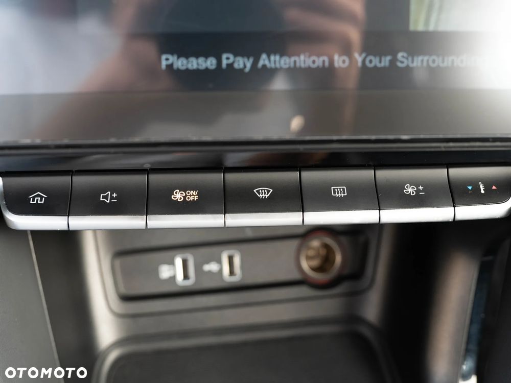 MG ZS 1.5 VTi-Tech Exclusive - 30