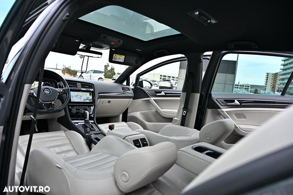 Volkswagen Golf 2.0 TDI DSG Highline - 12