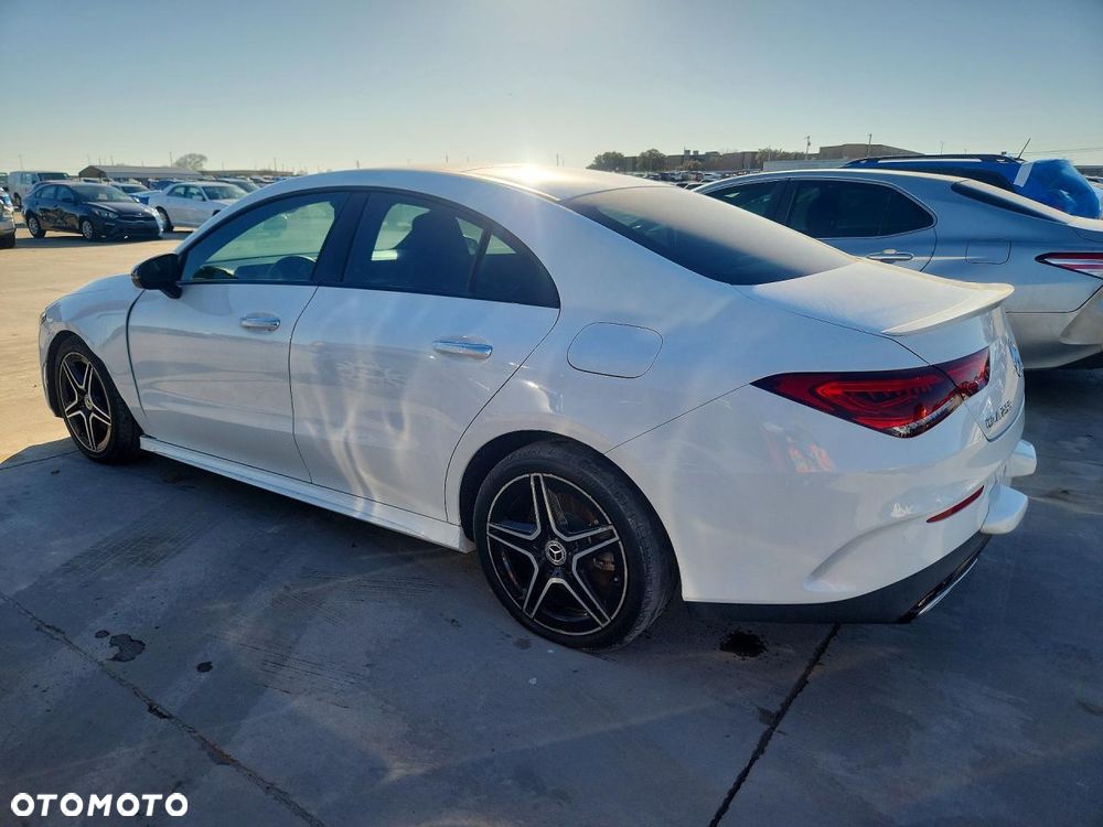 Mercedes-Benz CLA ver-t5-awd-inscription - 2