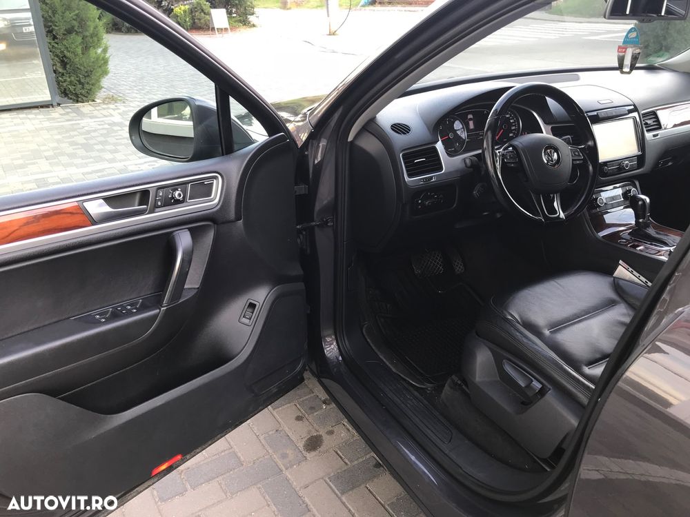 Volkswagen Touareg - 9