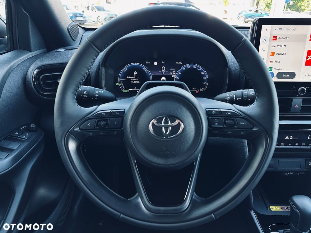 Toyota Yaris Cross Hybrid 1.5 Executive - 21
