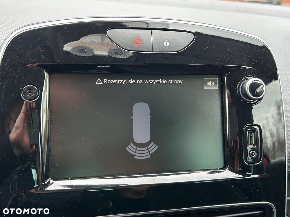 Renault Clio Energy TCe 75 LIMITED 2018 - 16