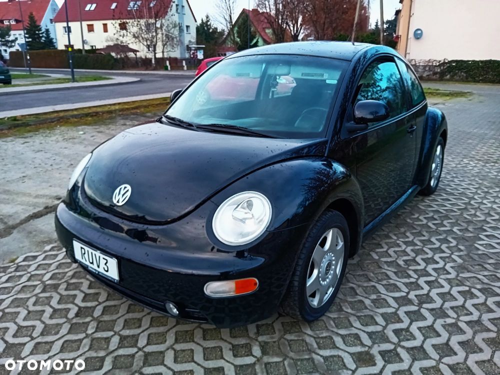 Volkswagen New Beetle - 1