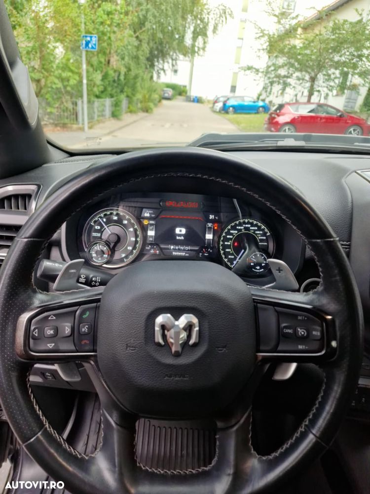 Dodge RAM - 9
