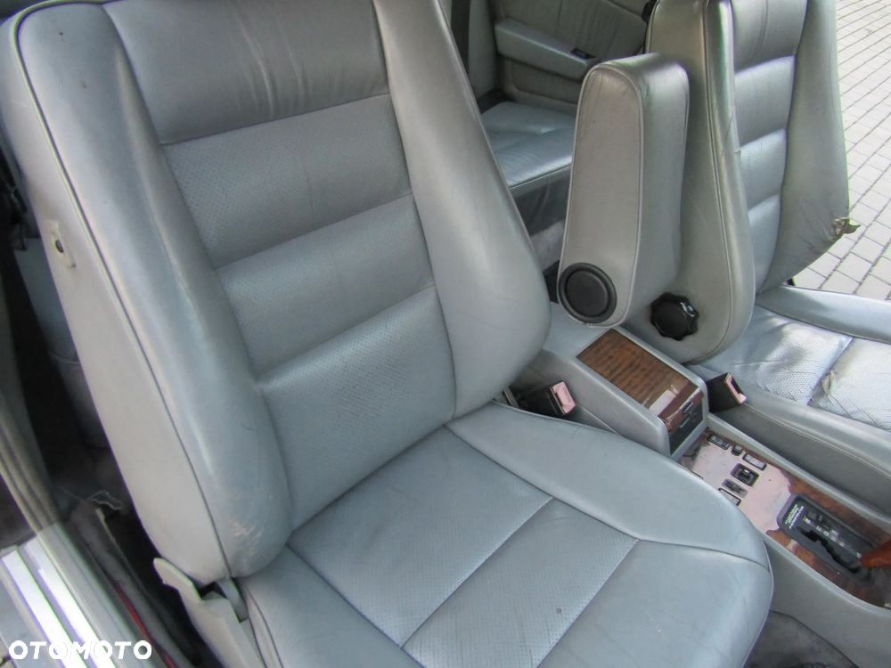 Mercedes-Benz W124 (1984-1993) - 32