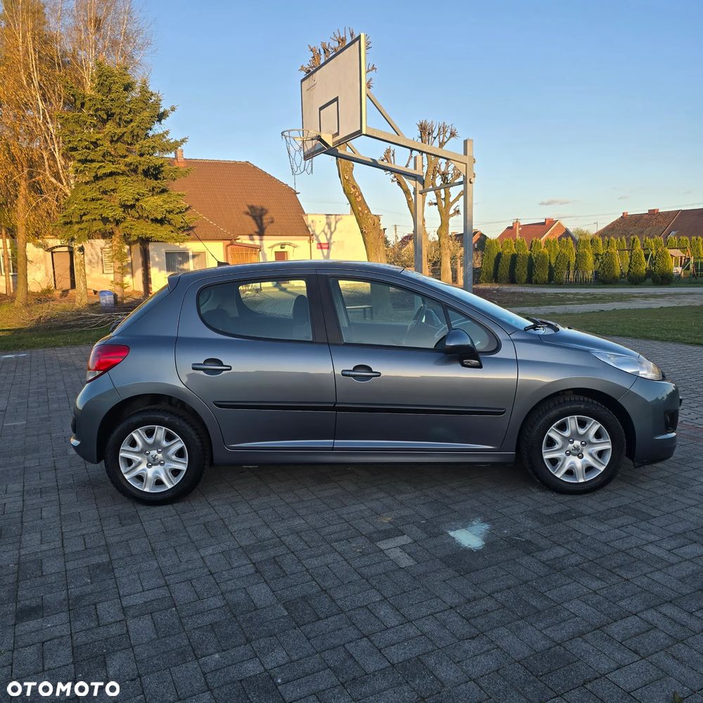 Peugeot 207 75 forever - 5