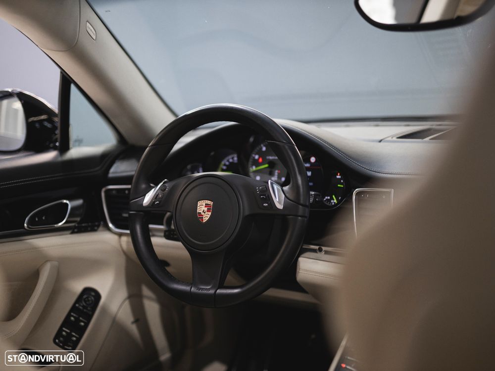 Porsche Panamera S e-Hybrid - 18