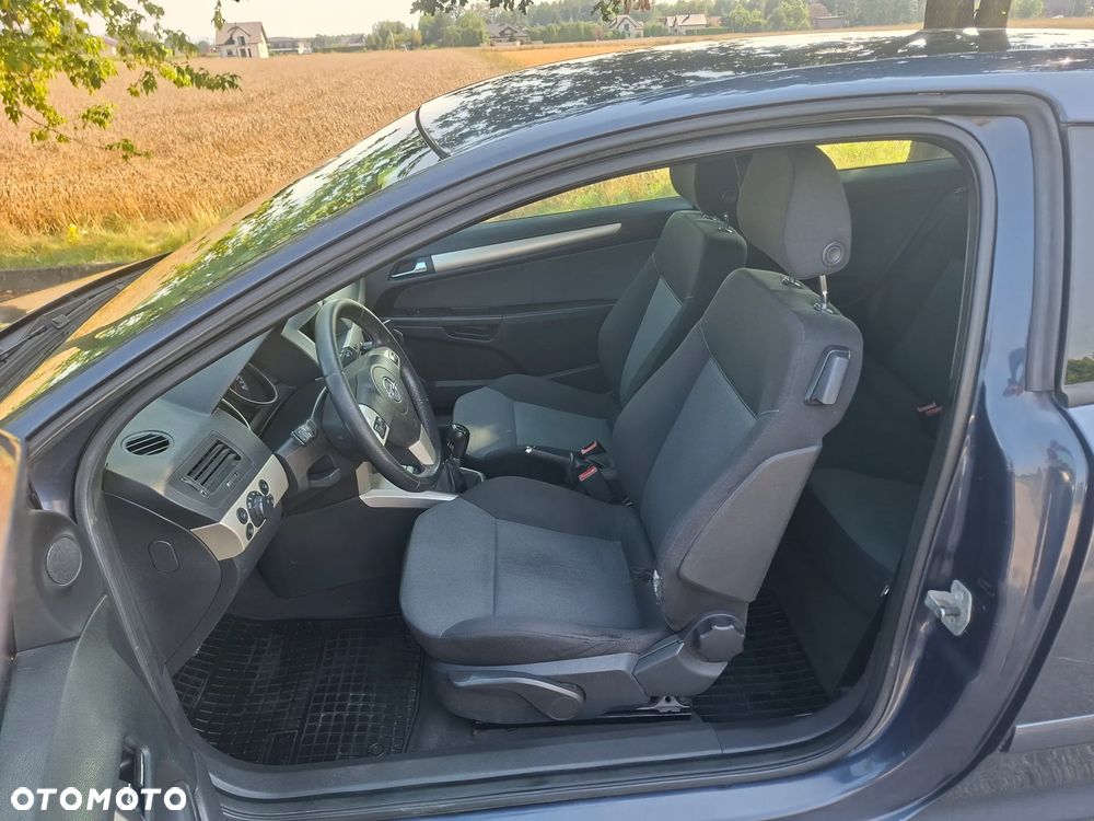 Opel Astra 1.6 - 8