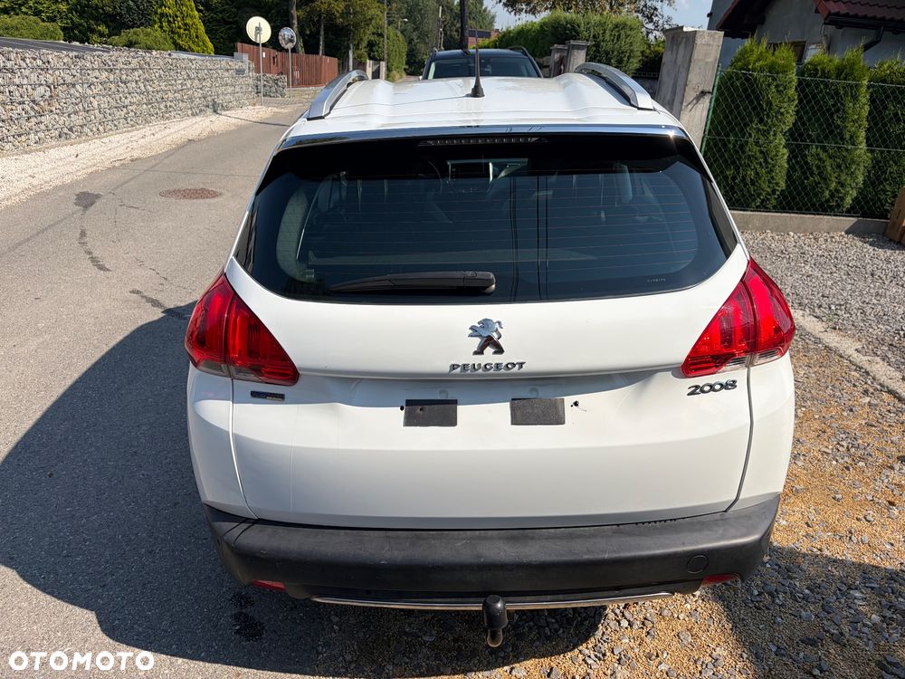 Peugeot 2008 PureTech 110 Stop&Start Style - 10