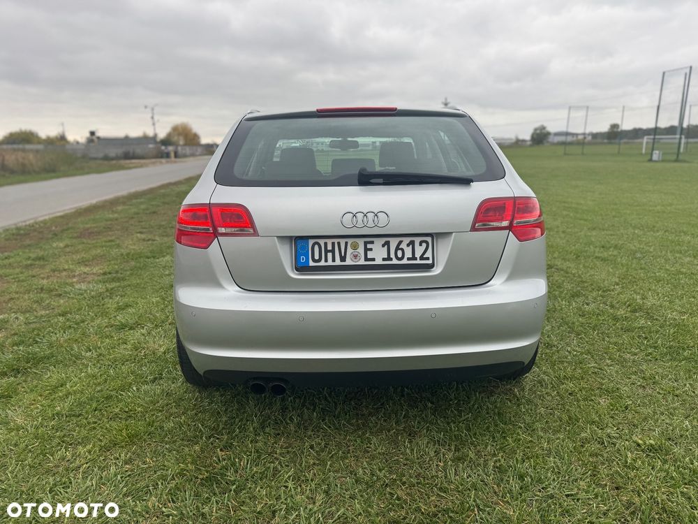 Audi A3 Sportback 1.4 TFSI S tronic Ambiente - 7